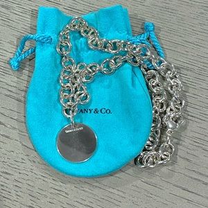 Tiffany & Co. Round toggle link necklace